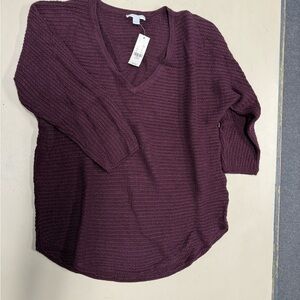 NWT NY&Co V-Neck Ribbed Sweater - Plum